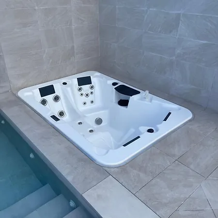 Casa Gavion * Los Menores