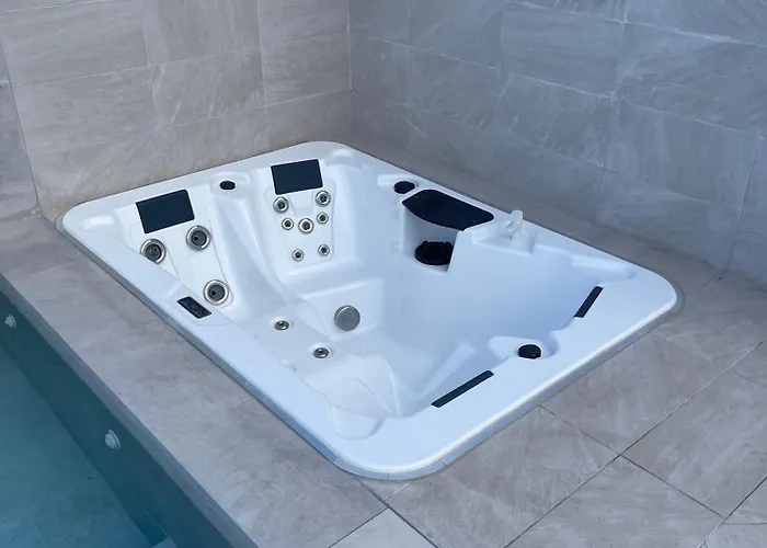 Casa Gavion * Los Menores